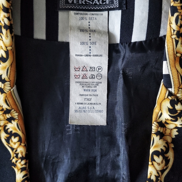 100% Silk Vintage Versace Blazer - Picture 4 of 4